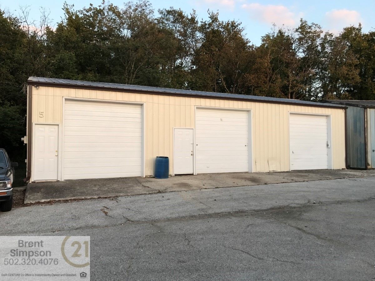 390 Steadmantown Ln, Frankfort, KY 40601